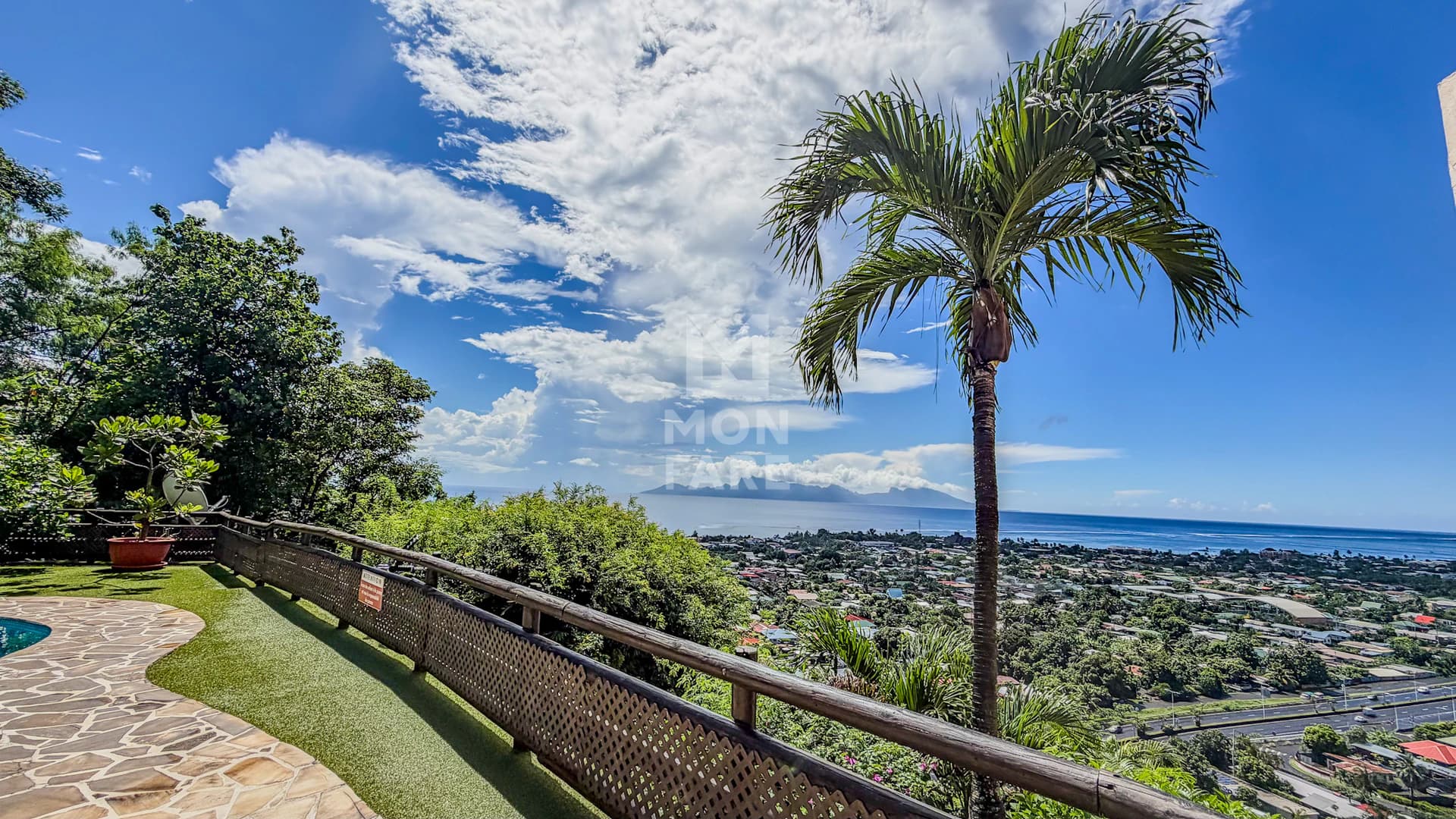 PUNAAUIA - F2 MEUBLÉ DE 70m² AVEC VUE PANORAMIQUE + 2 PARKINGS - Image 18
