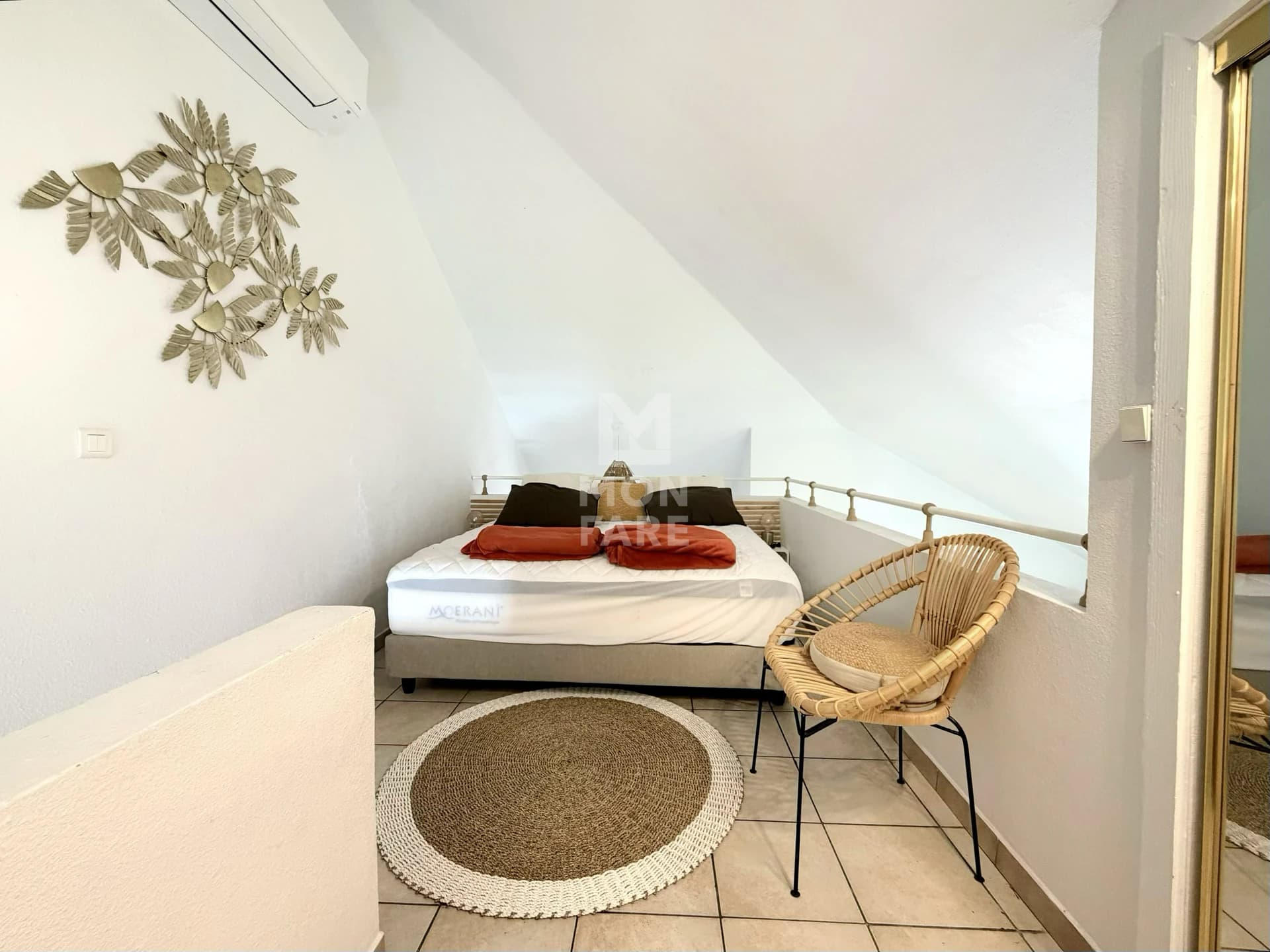 ARUE - F3 MEUBLÉ EN BORD DE MER AVEC JARDIN - Image 10