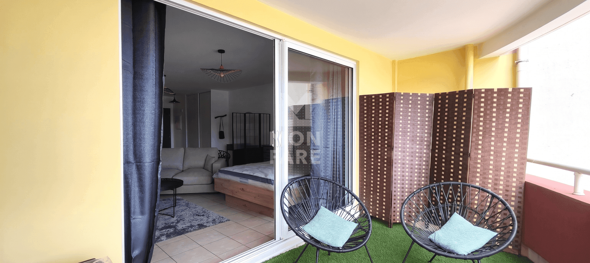PAPEETE - STUDIO MEUBLÉ · 1 PARKING . 1 CELLIER - Image 3