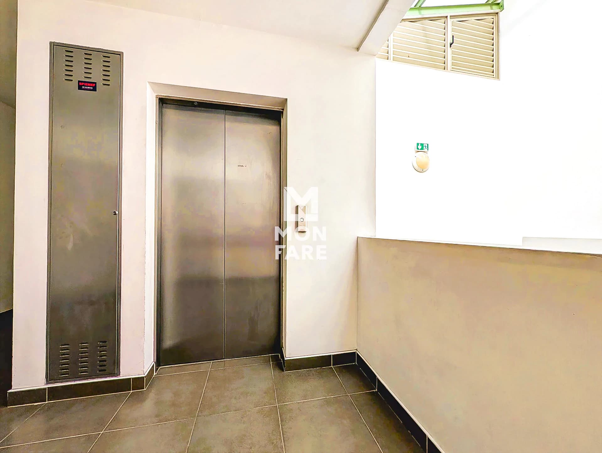 ARUE - GRAND F2 DE 82 m2 AVEC VUE MER PARTIELLE + 1 PARKING - Image 9
