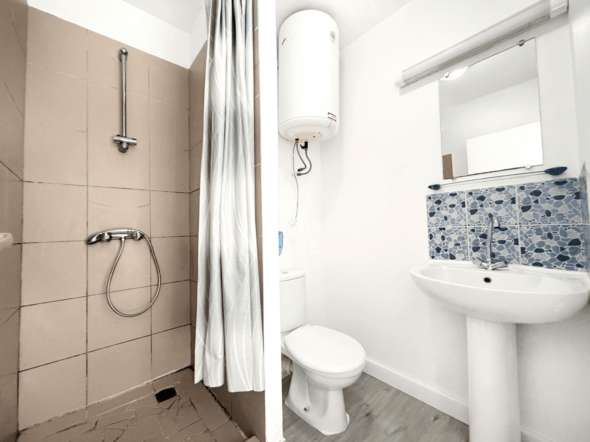 PUNAAUIA (CENTRAL FAC) - STUDIO MEUBLÉ RÉNOVÉ - Image 6