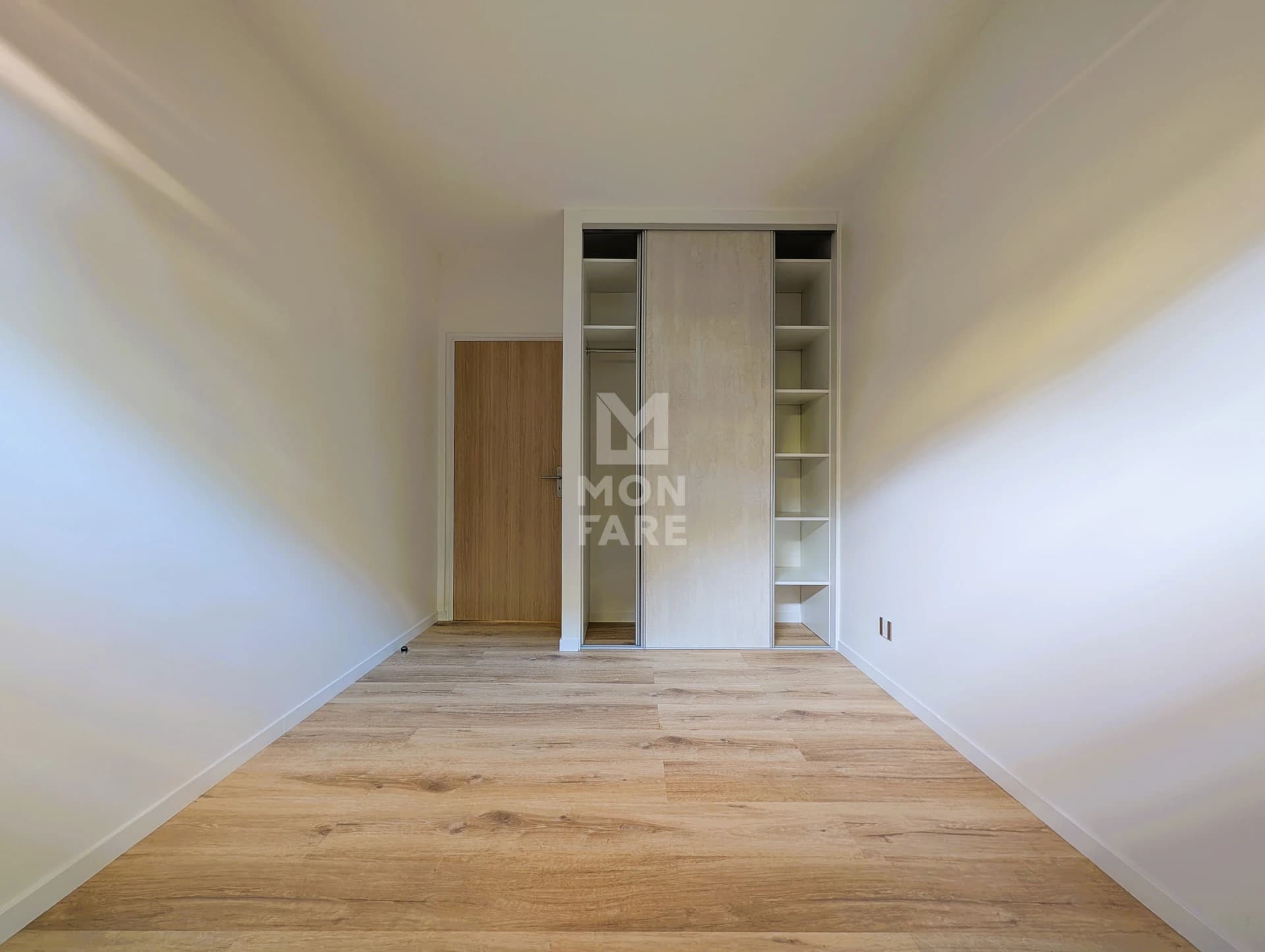 PUNAAUIA PROCHE LAGON - T4 de 131 M² AVEC BUREAU TERRASSE VUE MER - Image 6