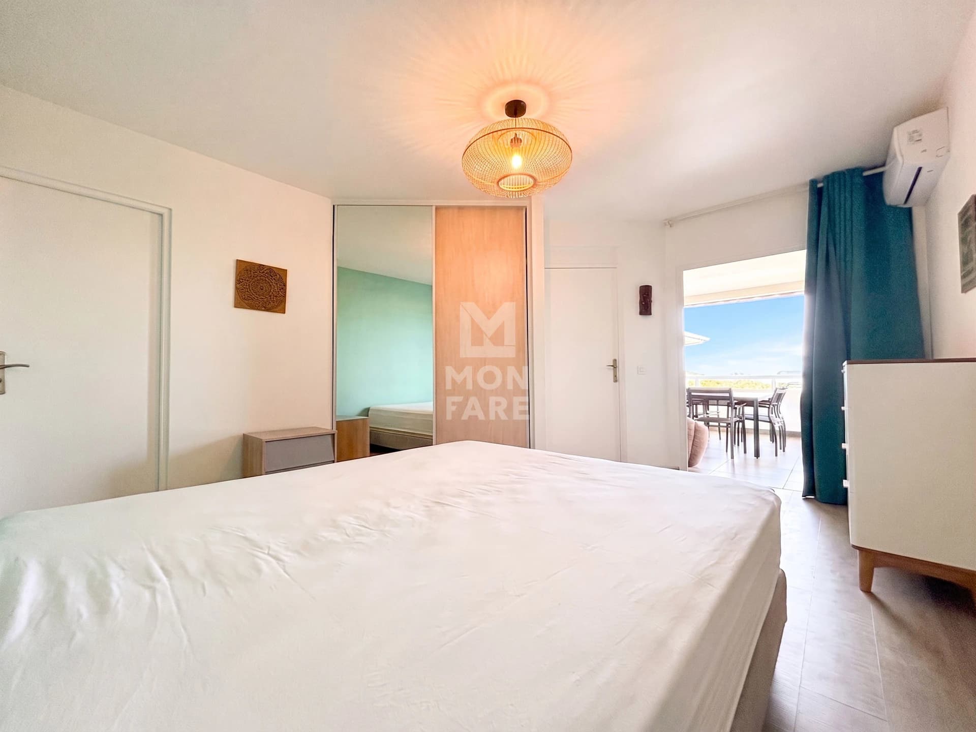 PUNAAUIA – F4 MEUBLÉ AVEC VUE, PISCINE & JARDIN - Image 9