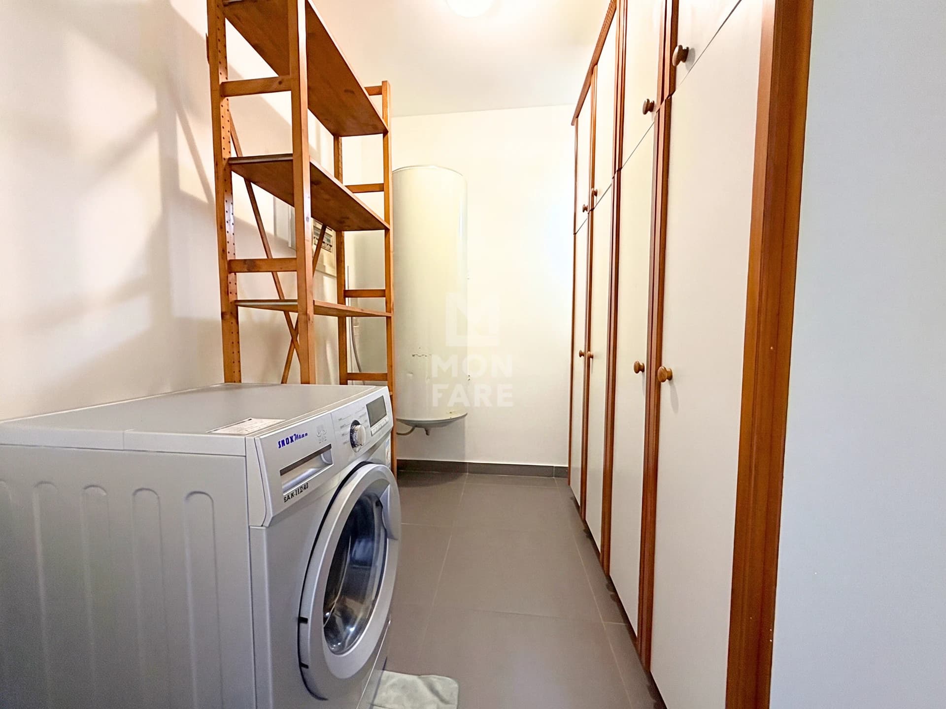 PUNAAUIA – F4 MEUBLÉ AVEC VUE, PISCINE & JARDIN - Image 11