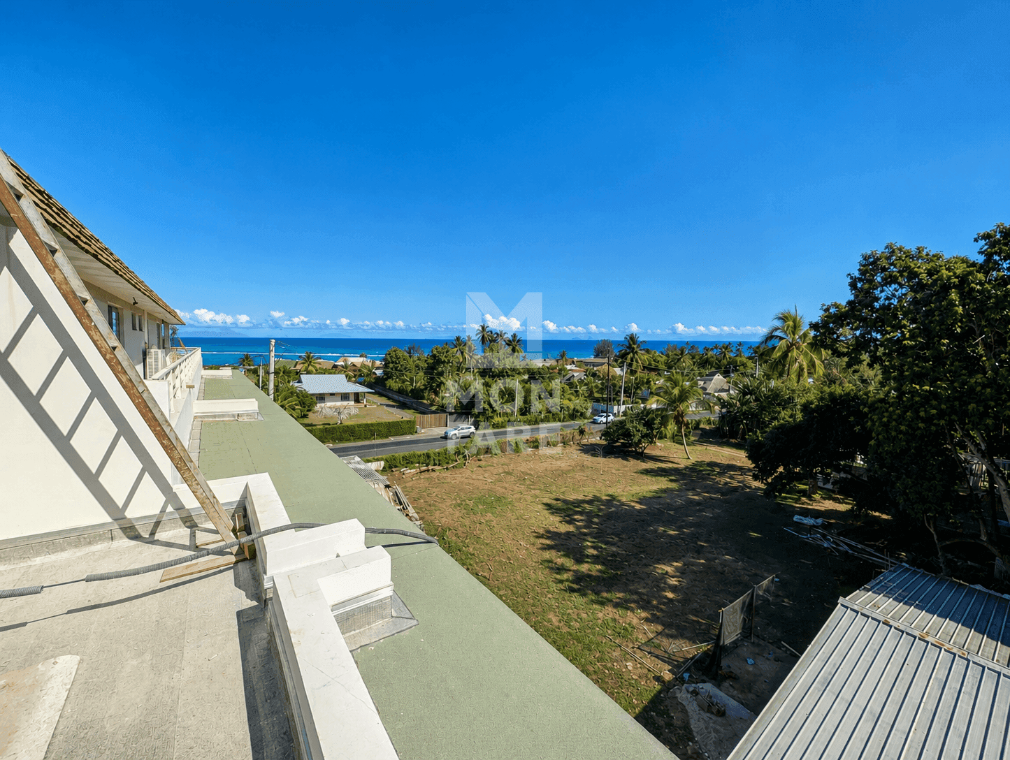 PUNAAUIA FACE AU LAGON - T5 de 223 M² AVEC VUES MER ET MONTAGNE - Image 4
