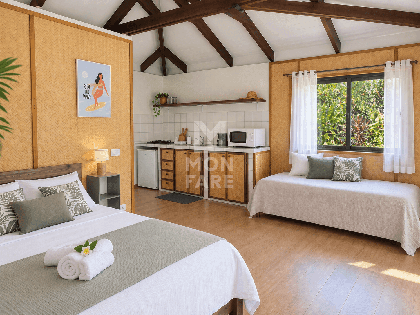 MOOREA - 2 MAISONS DE 55 M² SUR MAGNIFIQUE TERRAIN CLOS DE 1012 M² - Image 3