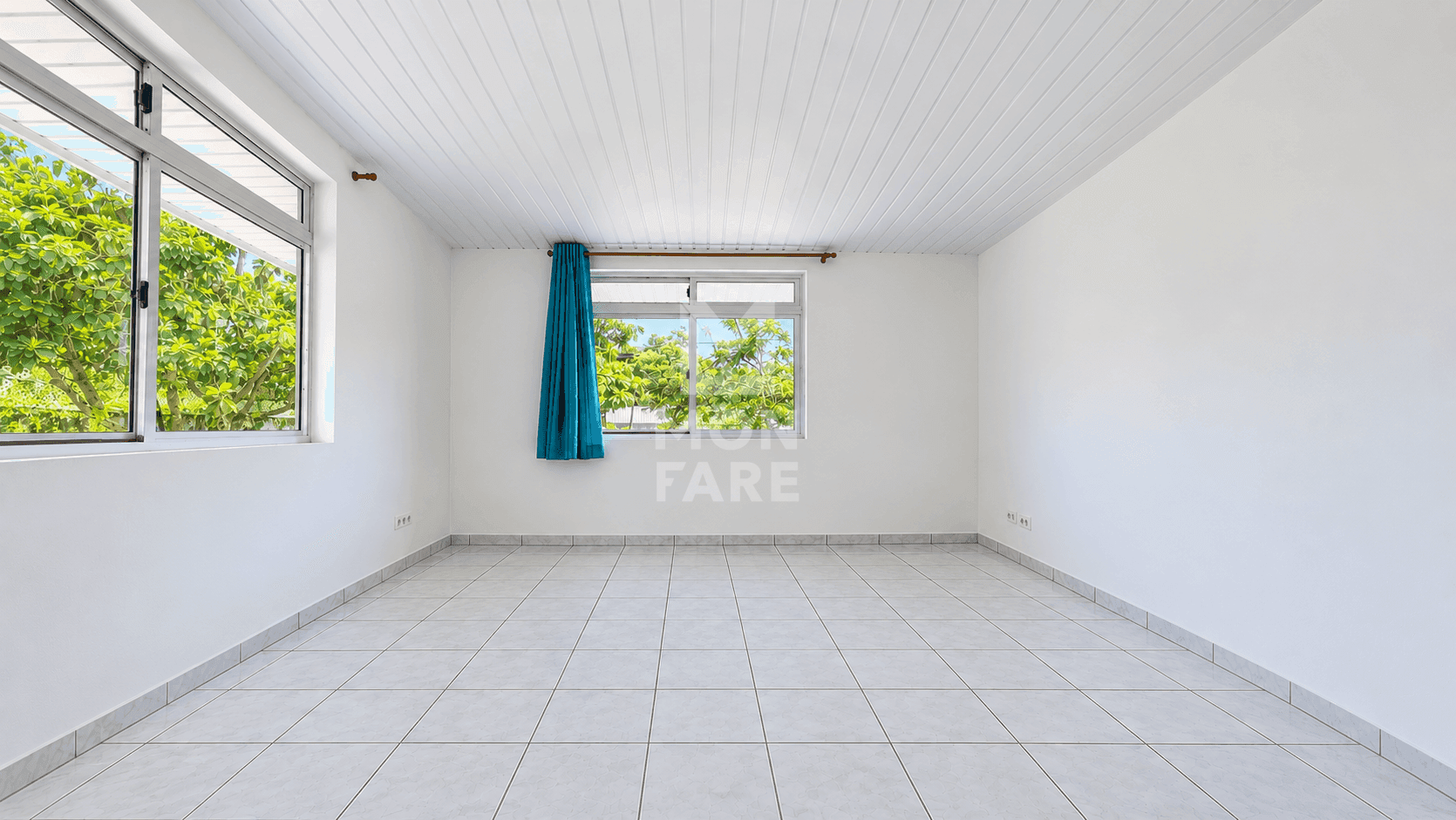 PAPARA - PROPRIETE COMPRENANT 2 MAISONS - 178 M² - Image 11