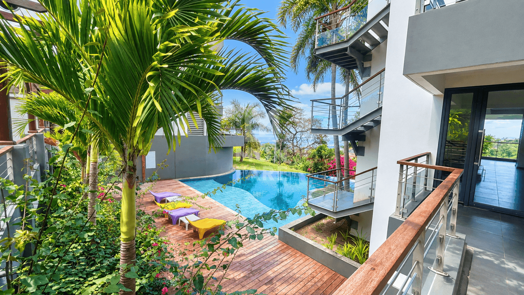 PAMATAI (VAIKEA) - CHARMANT T4 DUPLEX DE 118 M² AVEC VUE MOOREA - Image 13