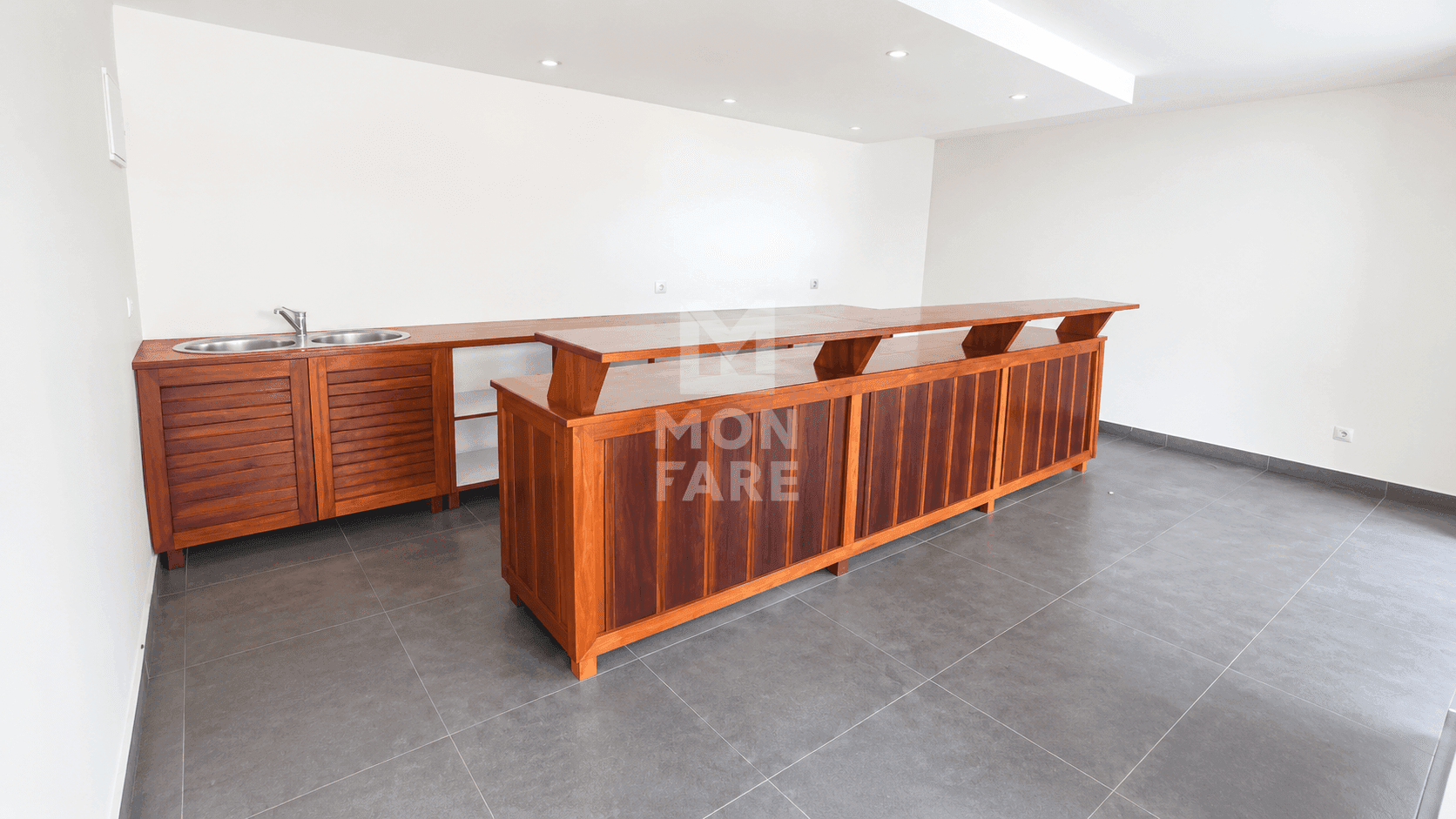PAMATAI (VAIKEA) - CHARMANT T4 DUPLEX DE 118 M² AVEC VUE MOOREA - Image 16