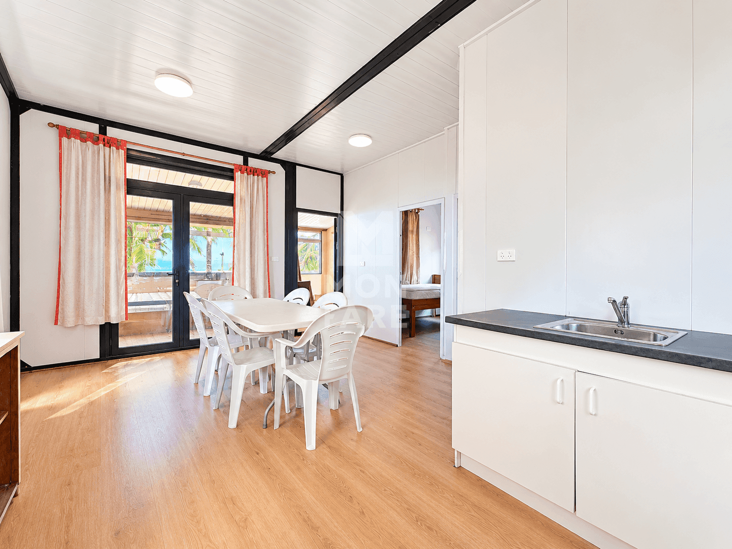 PAPARA - BUNGALOW F3 BORD DE MER - Image 8